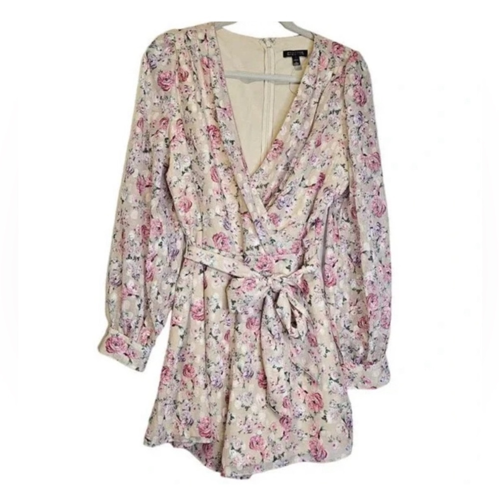 Express Women’s Floral Longe Sleeve Romper